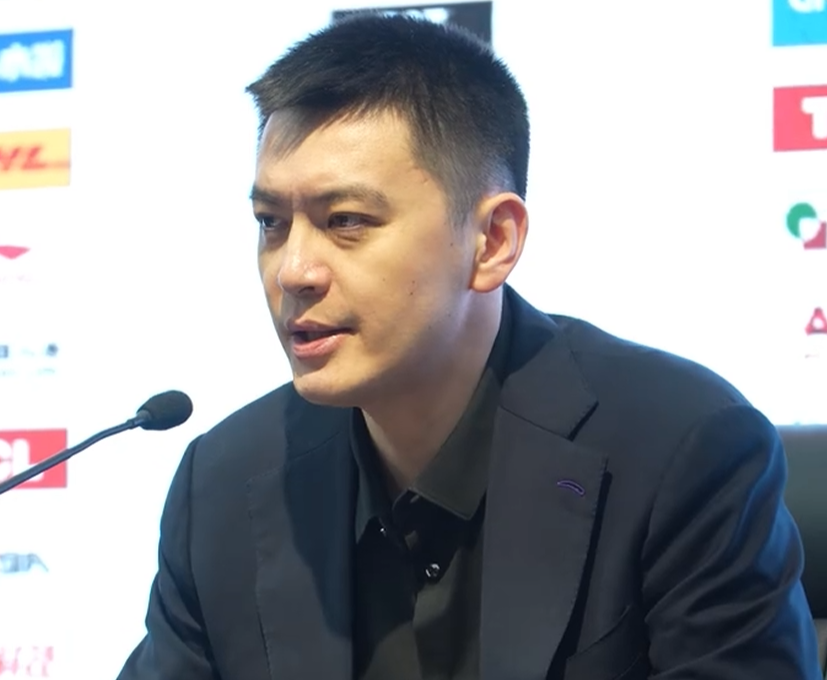 星空体育app-输山东发布会！杨鸣与莫兰德直指关键球问题，但满意球队发挥！